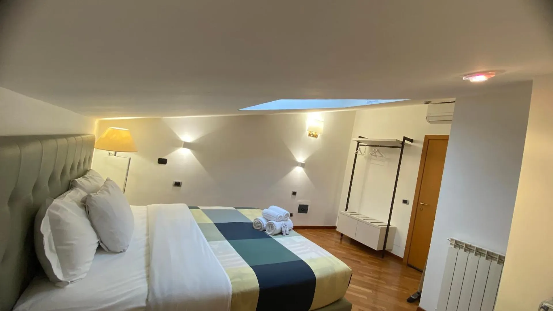 Grand Gaeta Hotel Róma 0*,  Olaszország