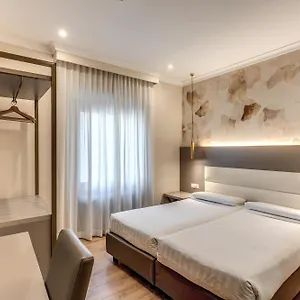 3* Hotel Flower Garden