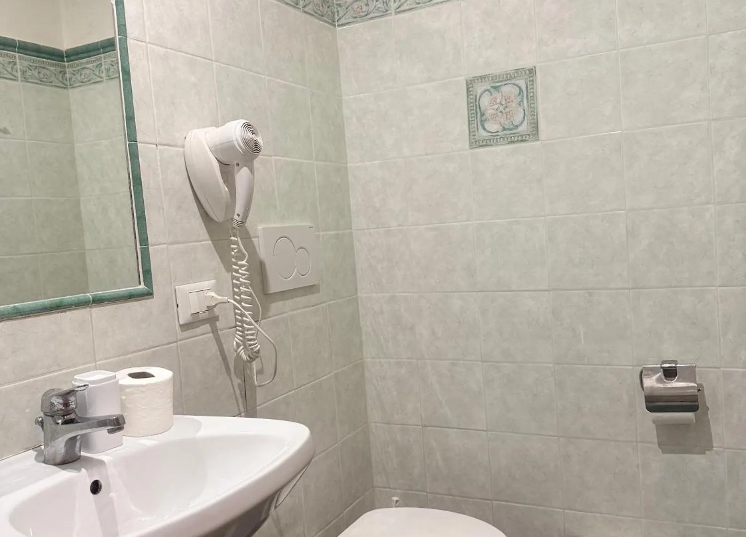 Grand Gaeta Hotel Rome Guest house